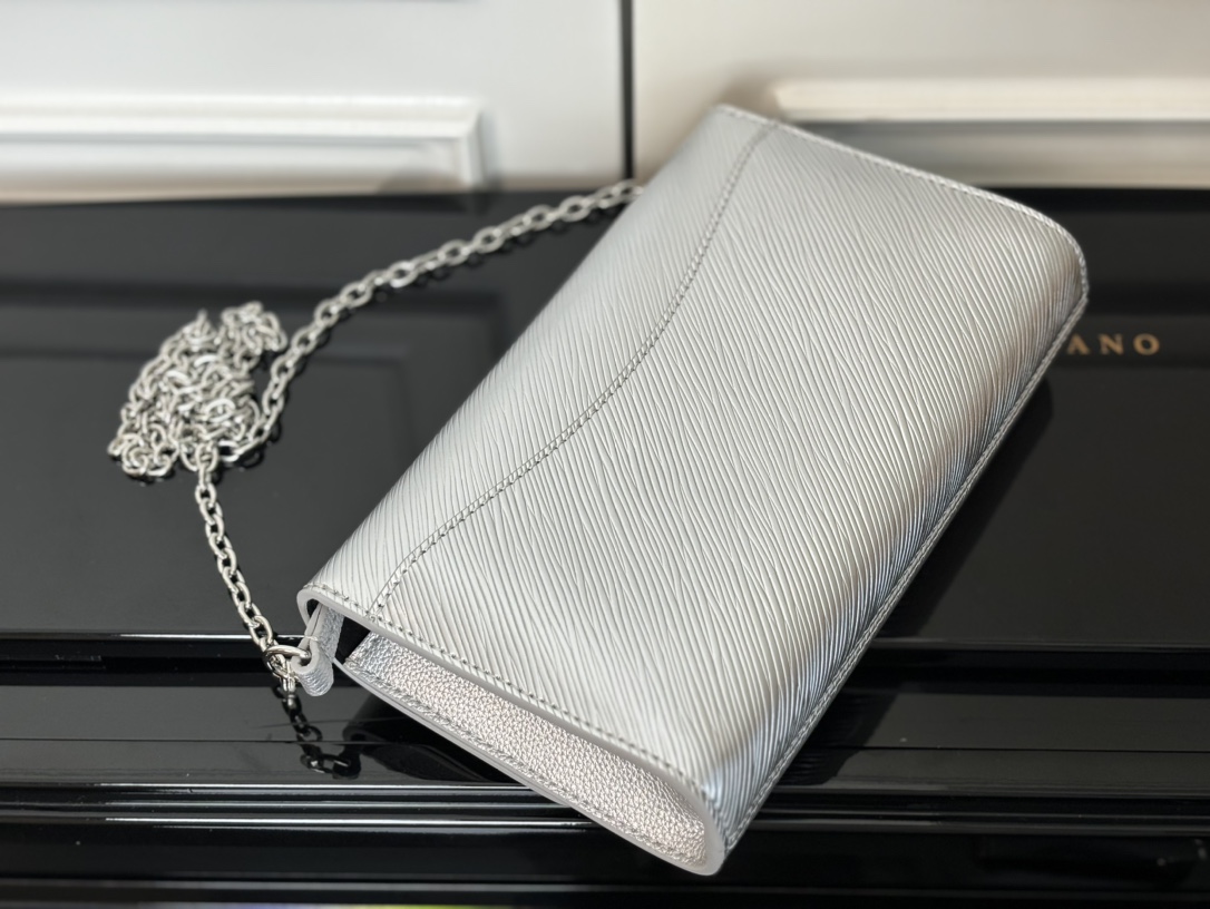 最高級ルイヴィトンスーパーコピー ルイヴィトン エピバッグ コピー Pochette Louise シルバー M23756 エピ・レザー ゴールド金具 - 画像 (7)