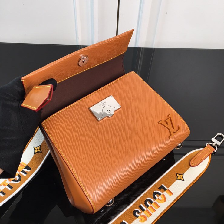 最高級ルイヴィトンスーパーコピー ルイヴィトン エピバッグ コピー クリュニー MINI コニャック M58928 エピ・レザー シルバー金具 - 画像 (7)
