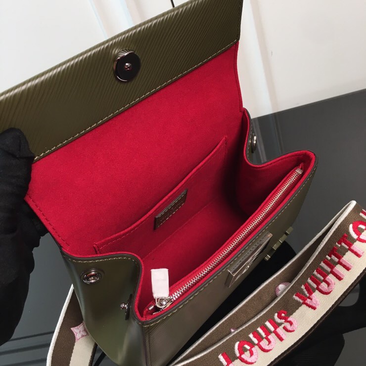 最高級ルイヴィトンスーパーコピー ルイヴィトン エピバッグ コピー クリュニー MINI グリーン M58928 エピ・レザー シルバー金具 - 画像 (3)