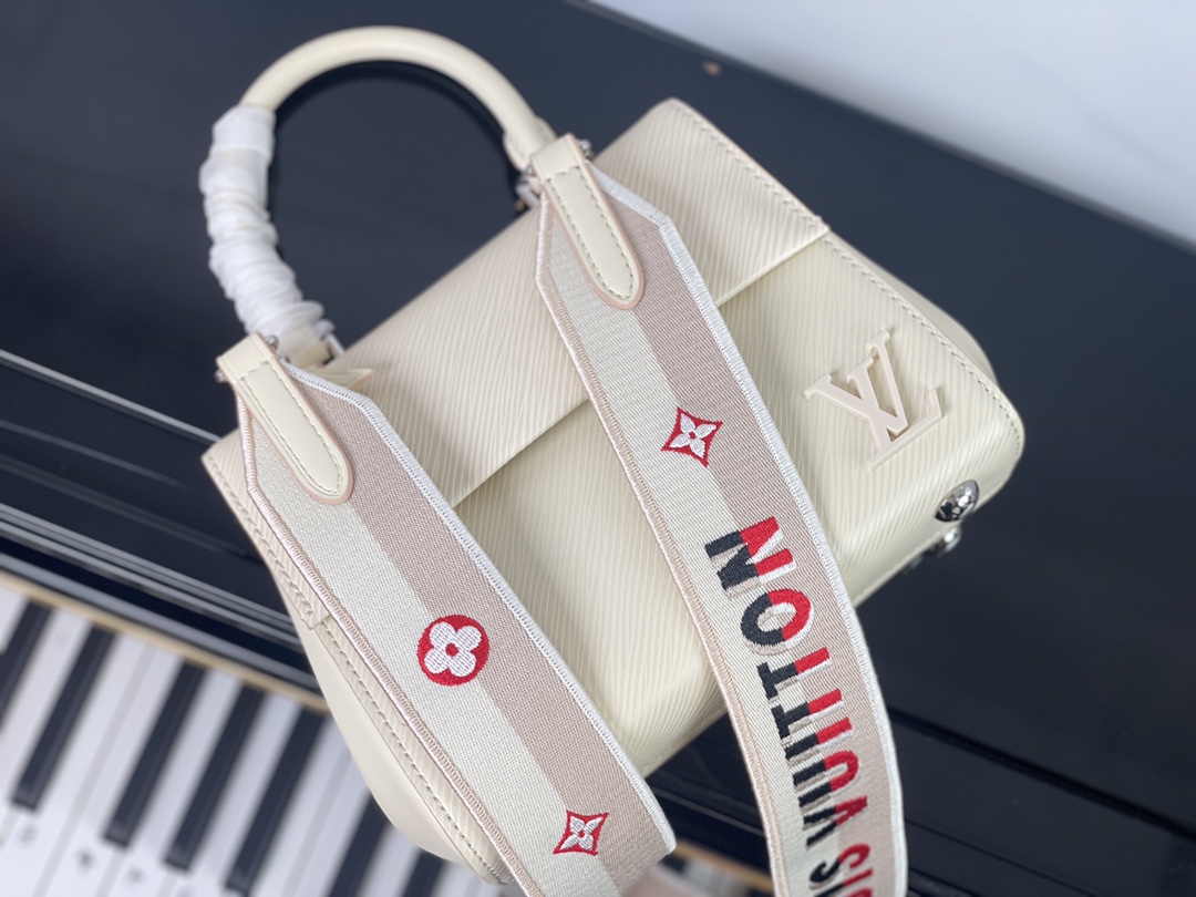 最高級ルイヴィトンスーパーコピー ルイヴィトン エピバッグ コピー クリュニー MINI ホワイト M58928 エピ・レザー シルバー金具 - 画像 (7)