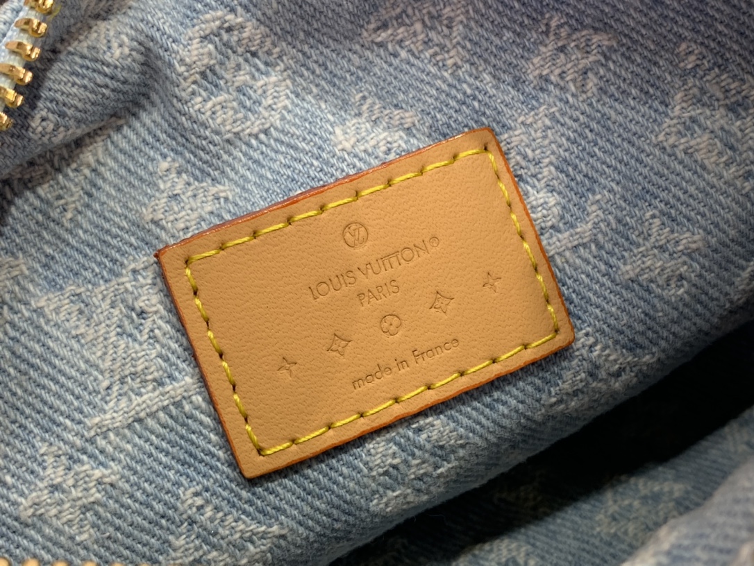 最高級ルイヴィトンスーパーコピー ルイヴィトン デニムバッグ コピー 2024新作 ループ スカイブルー デニム M24846 モノグラム・デニム ゴールド金具 - 画像 (2)
