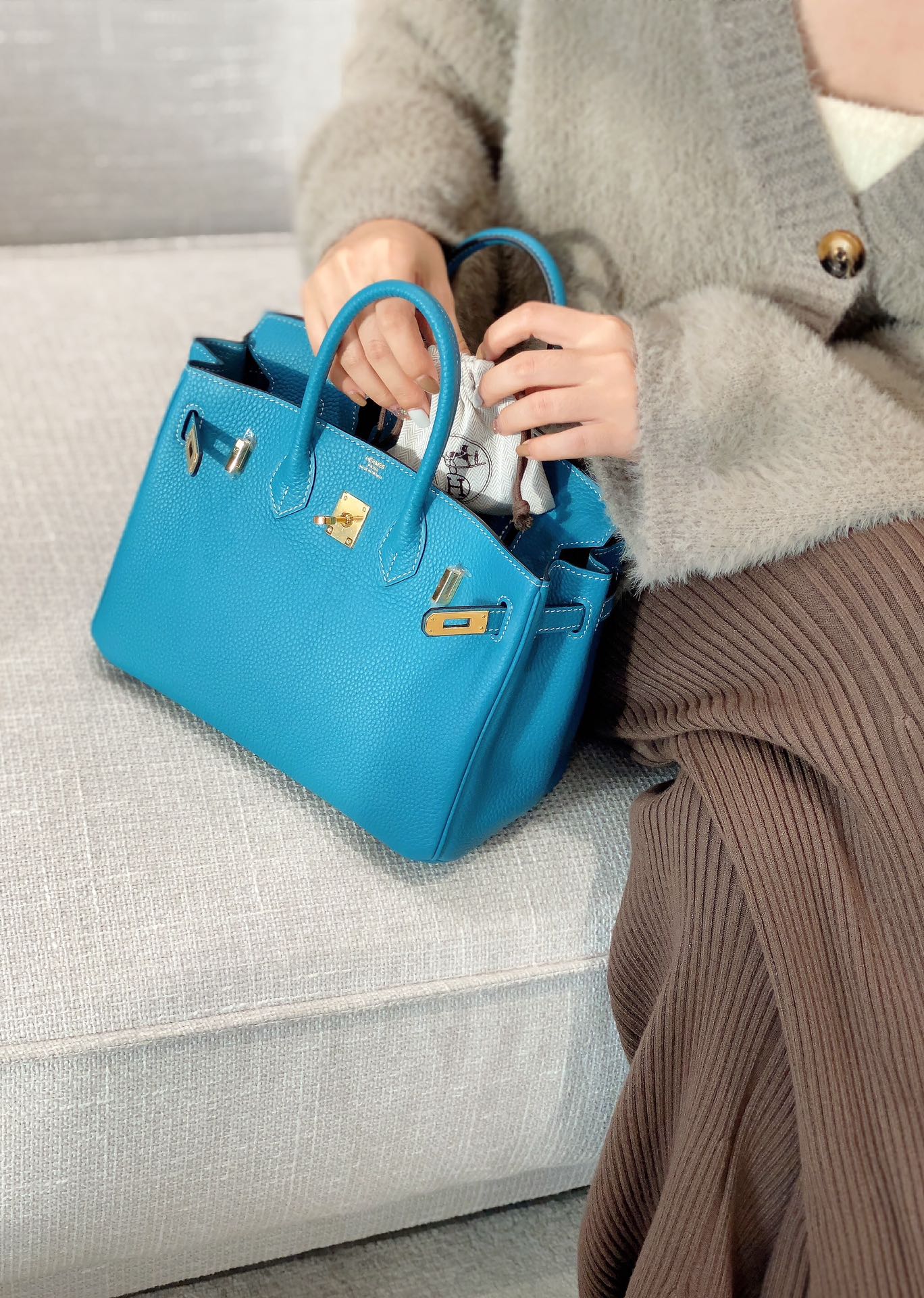 最高級エルメススーパーコピー エルメスバーキン25コピー バーキン25CM ブルージーン トゴ ゴールド金具 - 画像 (5)