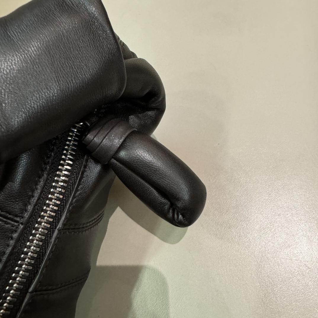 ルメール バッグ クロワッサン メッセンジャーバッグ S ブラック BG0003LL095 ラムスキン 100% コットン 100% シルバー金具 - 画像 (8)