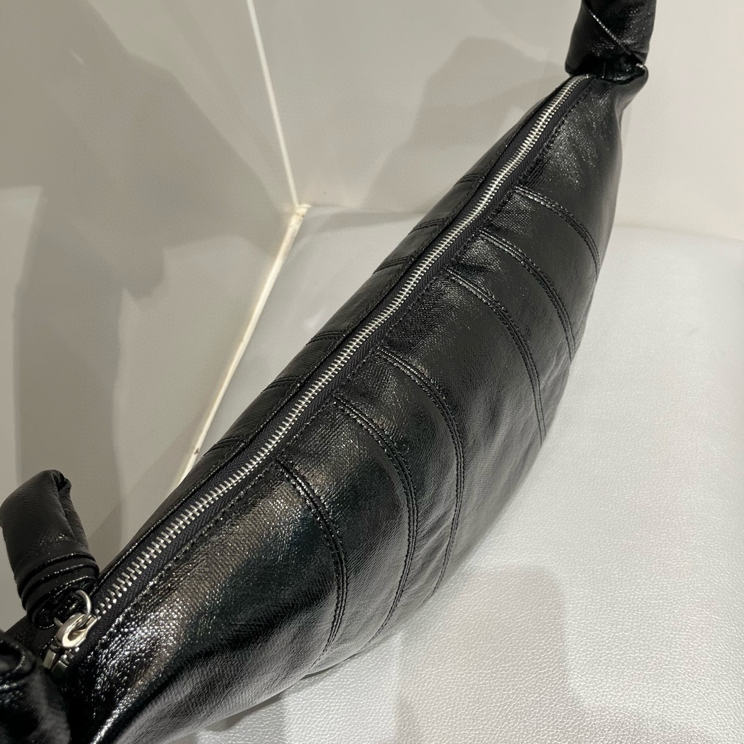 ルメール バッグ クロワッサン ショルダーバッグ M ブラック BG0001LF1073 ラムスキン 100% コットン 100% シルバー金具 - 画像 (7)