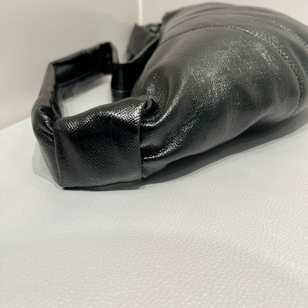 ルメール バッグ クロワッサン ショルダーバッグ M ブラック BG0001LF1073 ラムスキン 100% コットン 100% シルバー金具 - 画像 (4)