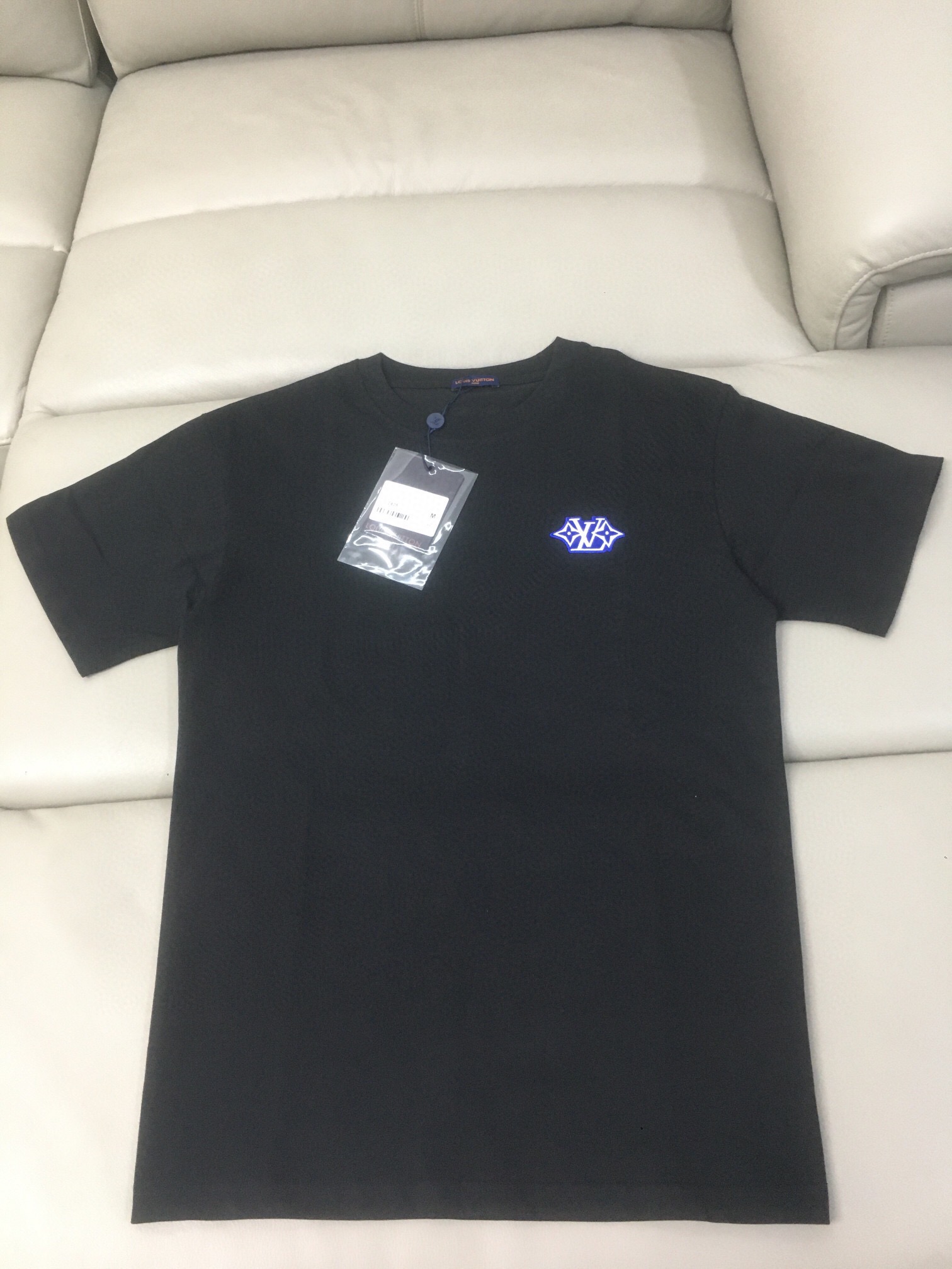 最高級ルイヴィトンスーパーコピー服 ルイヴィトンTシャツコピー 2024年春夏の新作 Tシャツ コットン100% メンズ レディース 202406356 - 画像 (8)