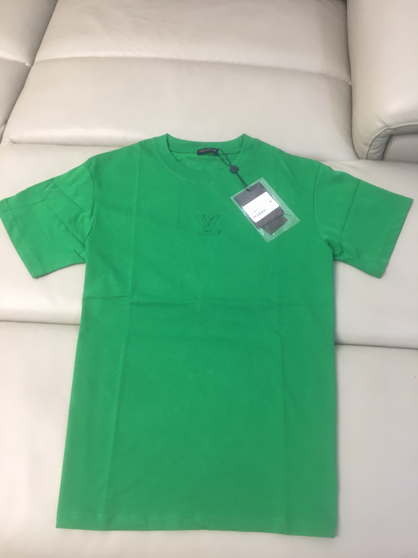 最高級ルイヴィトンスーパーコピー服 ルイヴィトンTシャツコピー 2024年春夏の新作 Tシャツ コットン100% メンズ レディース 202406359 - 画像 (9)