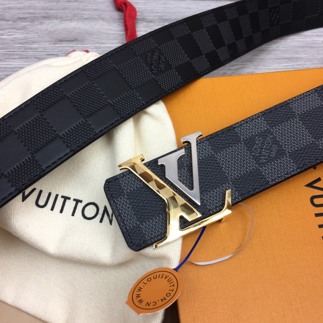 最高級ルイヴィトンスーパーコピー ルイヴィトンベルトコピー ベルト・LV イニシャル 40MM リバーシブル ブラック ダミエ・グラフィット キャンバス シルバー ゴールド金具 202405646 - 画像 (3)