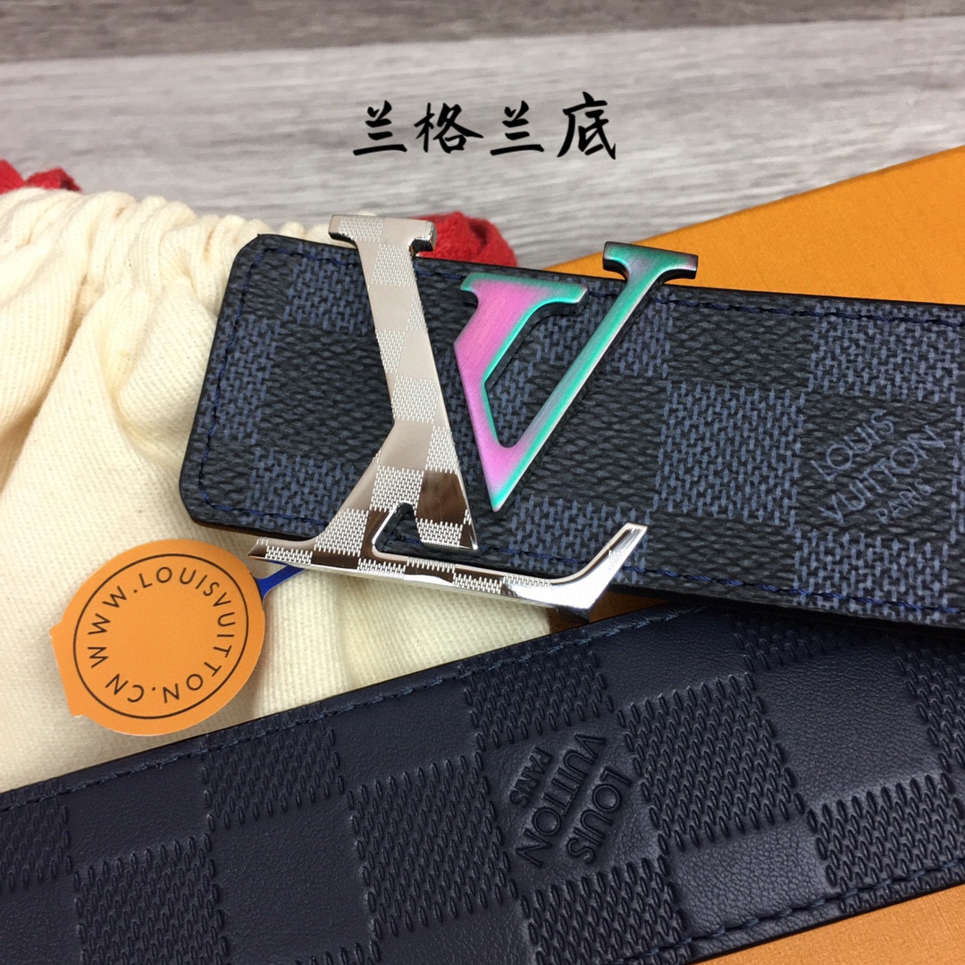 最高級ルイヴィトンスーパーコピー ルイヴィトンベルトコピー ベルト・LV イニシャル 40MM リバーシブル ブラック ダミエ・グラフィット キャンバス シルバー金具 202405647 - 画像 (9)