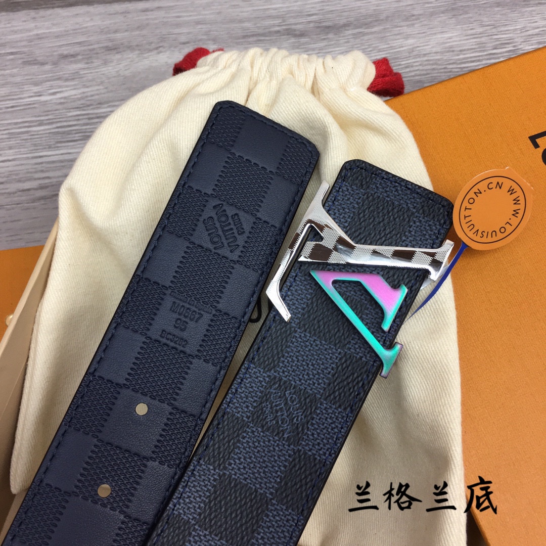 最高級ルイヴィトンスーパーコピー ルイヴィトンベルトコピー ベルト・LV イニシャル 40MM リバーシブル ブラック ダミエ・グラフィット キャンバス シルバー金具 202405647 - 画像 (7)