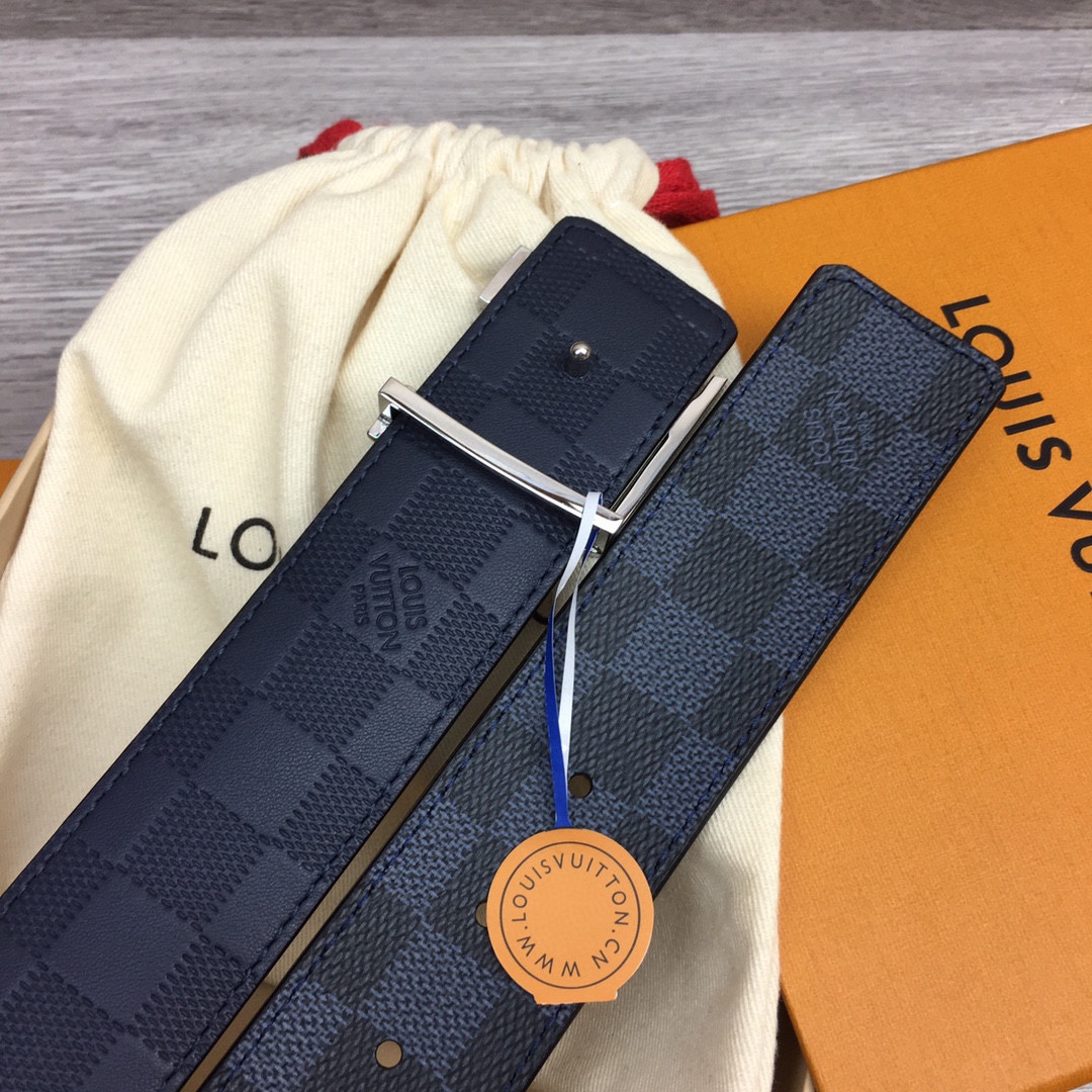 最高級ルイヴィトンスーパーコピー ルイヴィトンベルトコピー ベルト・LV イニシャル 40MM リバーシブル ブラック ダミエ・グラフィット キャンバス シルバー金具 202405647 - 画像 (6)