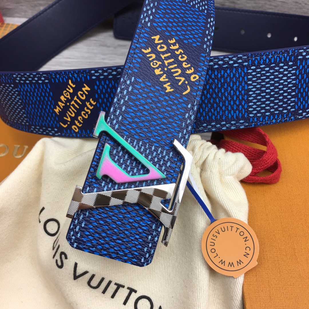最高級ルイヴィトンスーパーコピー ルイヴィトンベルトコピー ベルト・LV イニシャル 40MM リバーシブル ホワイト ダミエ・グラフィット キャンバス シルバー金具 202405648 - 画像 (9)