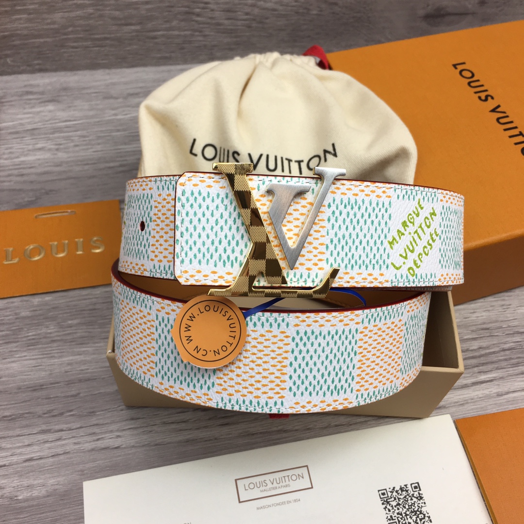 最高級ルイヴィトンスーパーコピー ルイヴィトンベルトコピー ベルト・LV イニシャル 40MM リバーシブル ホワイト ダミエ・グラフィット キャンバス シルバー金具 202405648 - 画像 (5)