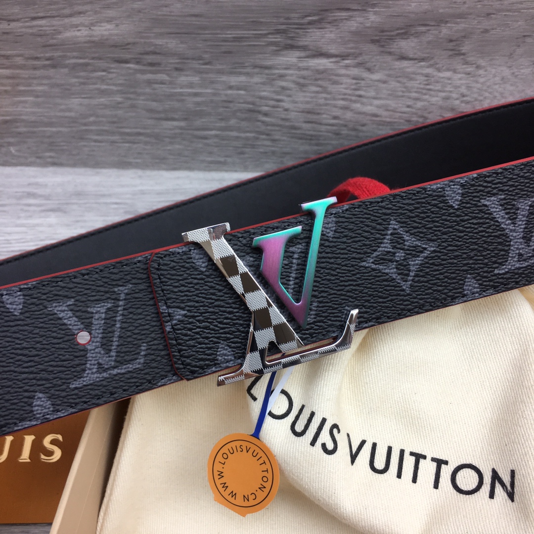 最高級ルイヴィトンスーパーコピー ルイヴィトンベルトコピー ベルト・LV イニシャル 40MM リバーシブル ダークブラウン モノグラム・キャンバス シルバー金具 202405649 - 画像 (5)