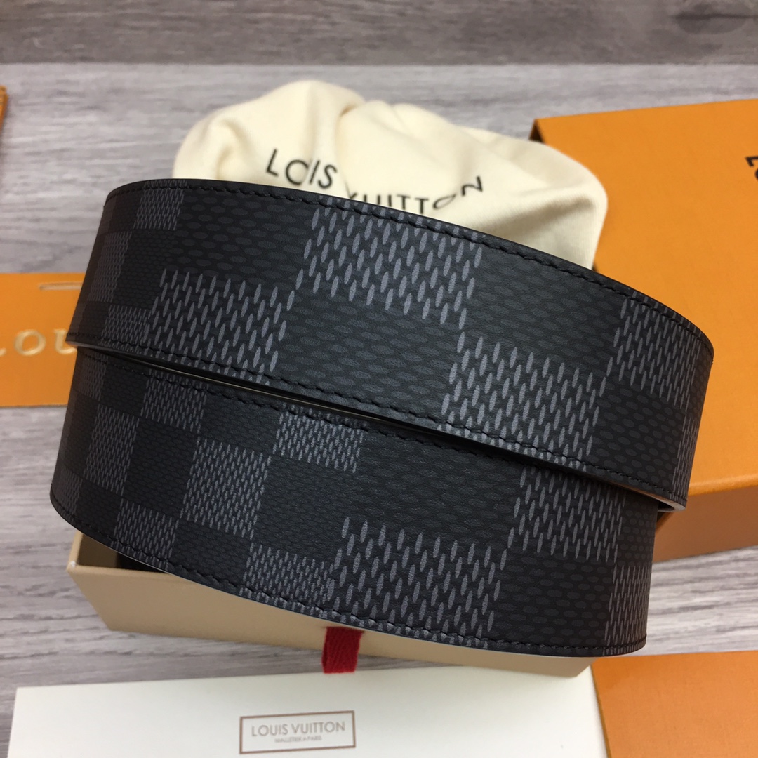 最高級ルイヴィトンスーパーコピー ルイヴィトンベルトコピー ベルト・LV イニシャル 40MM リバーシブル ブラック ダミエ・グラフィット キャンバス シルバー金具 202405651 - 画像 (8)
