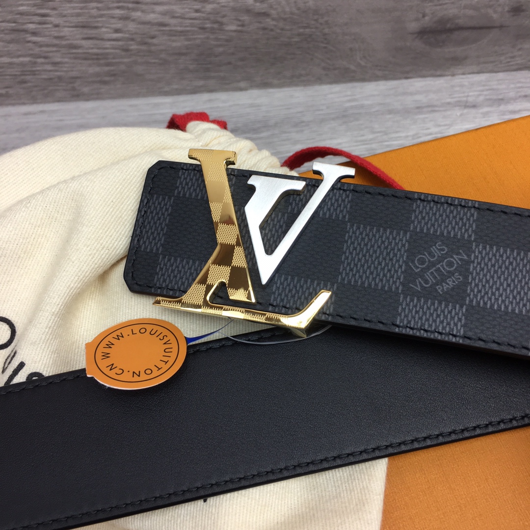 最高級ルイヴィトンスーパーコピー ルイヴィトンベルトコピー ベルト・LV イニシャル 40MM リバーシブル ブラック ダミエ・グラフィット キャンバス シルバー金具 202405651 - 画像 (6)