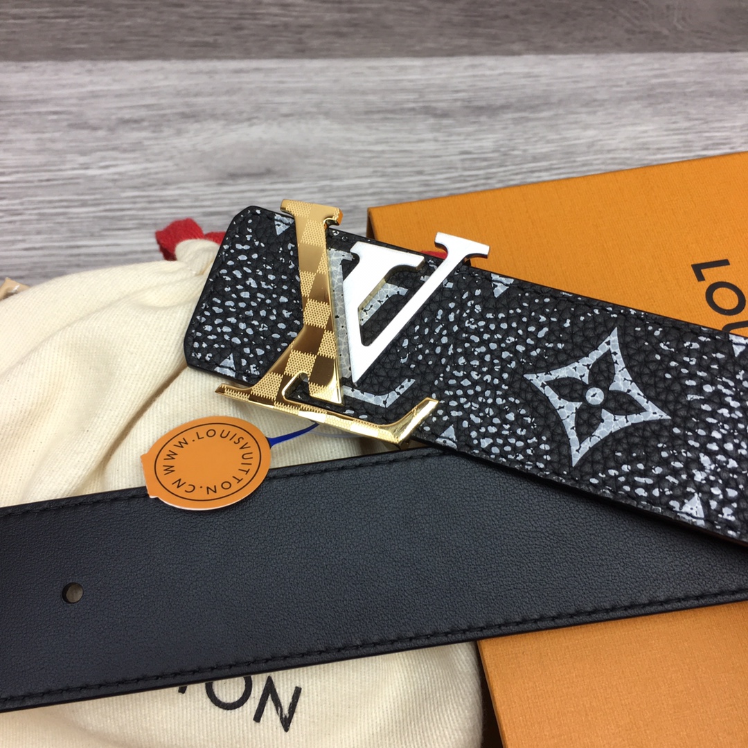 最高級ルイヴィトンスーパーコピー ルイヴィトンベルトコピー ベルト・LV タグ 40MM リバーシブル ブラック キャンバス / レザー シルバー金具 202405655 - 画像 (7)