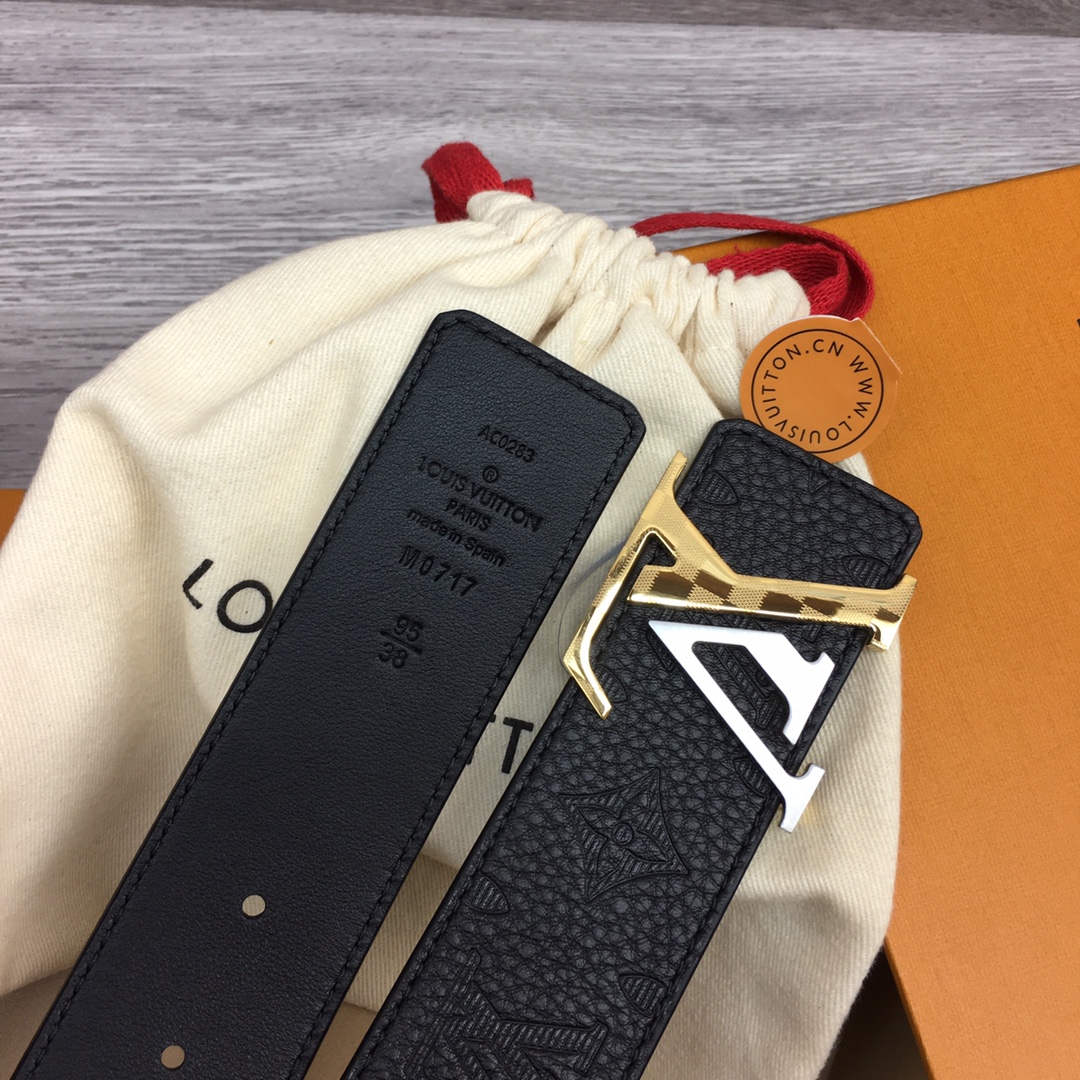 最高級ルイヴィトンスーパーコピー ルイヴィトンベルトコピー ベルト・LV イニシャル 40MM リバーシブル ブラック モノグラム・アンプラント レザー シルバー金具 202405657 - 画像 (6)