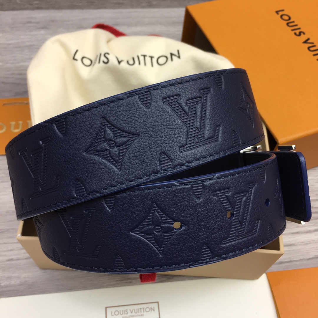 最高級ルイヴィトンスーパーコピー ルイヴィトンベルトコピー ベルト・LV イニシャル 40MM リバーシブル ネイビー ブルー モノグラム・アンプラント レザー シルバー金具 202405658 - 画像 (8)