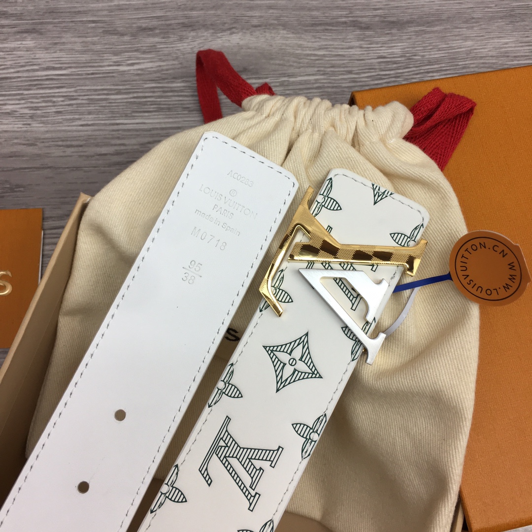 最高級ルイヴィトンスーパーコピー ルイヴィトンベルトコピー ベルト・LV イニシャル 40MM リバーシブル ホワイト モノグラム・アンプラント レザー シルバー金具 202405660 - 画像 (7)