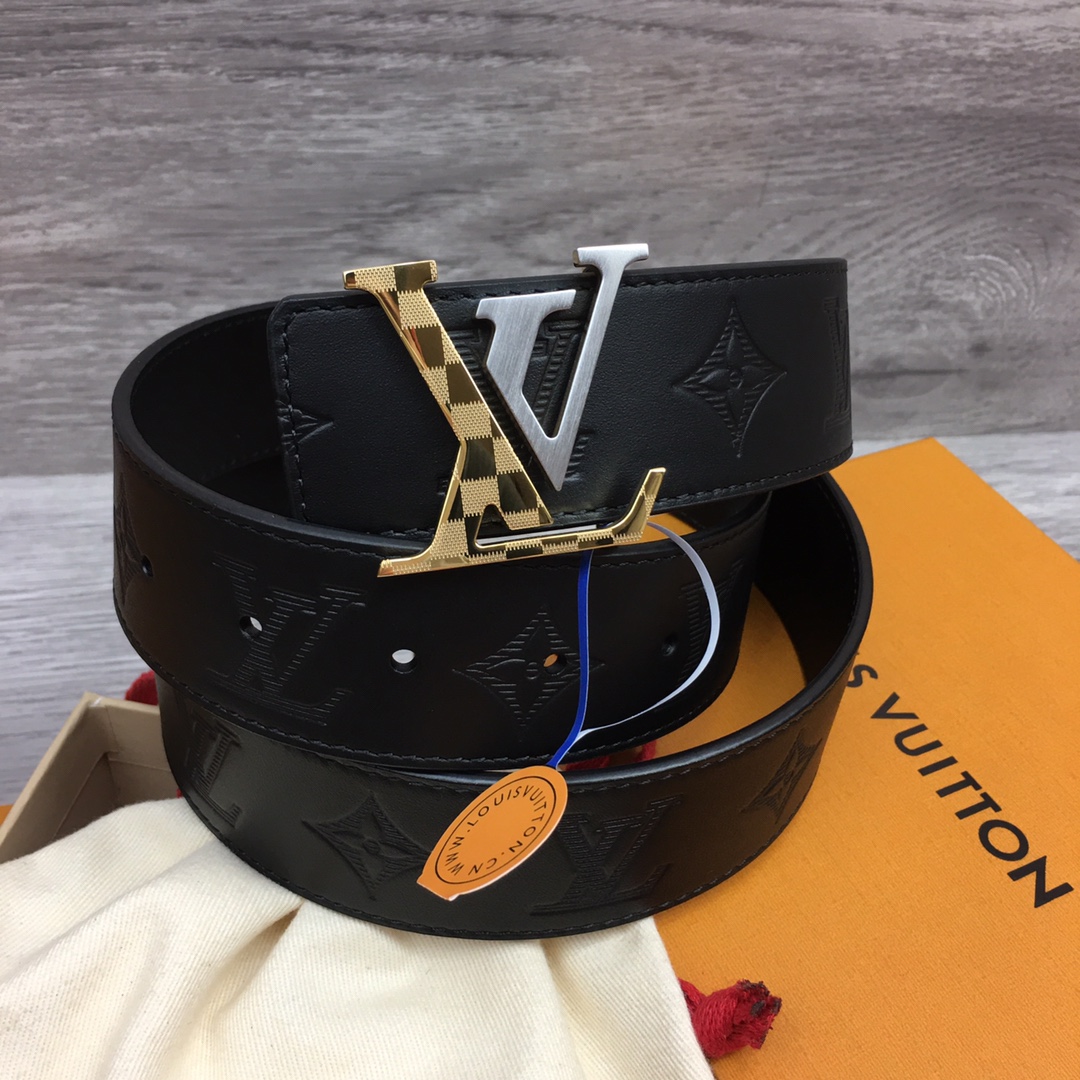 最高級ルイヴィトンスーパーコピー ルイヴィトンベルトコピー ベルト・LV イニシャル 40MM リバーシブル ブラック モノグラム・アンプラント レザー シルバー金具 202405661 - 画像 (3)