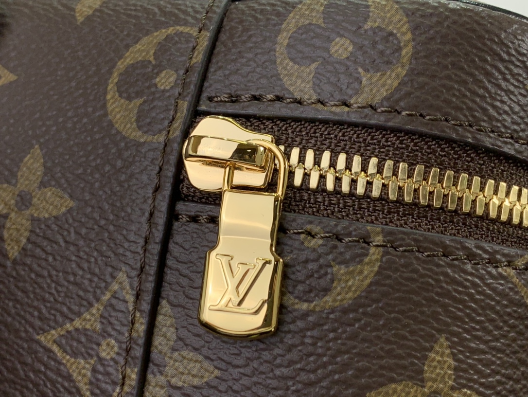 ルイヴィトン ポーチ 新作 Louis Vuitton ヴァニティ・チェーン ポーチ ダークブラウン M47125 モノグラム・キャンバス ゴールド金具 - 画像 (5)