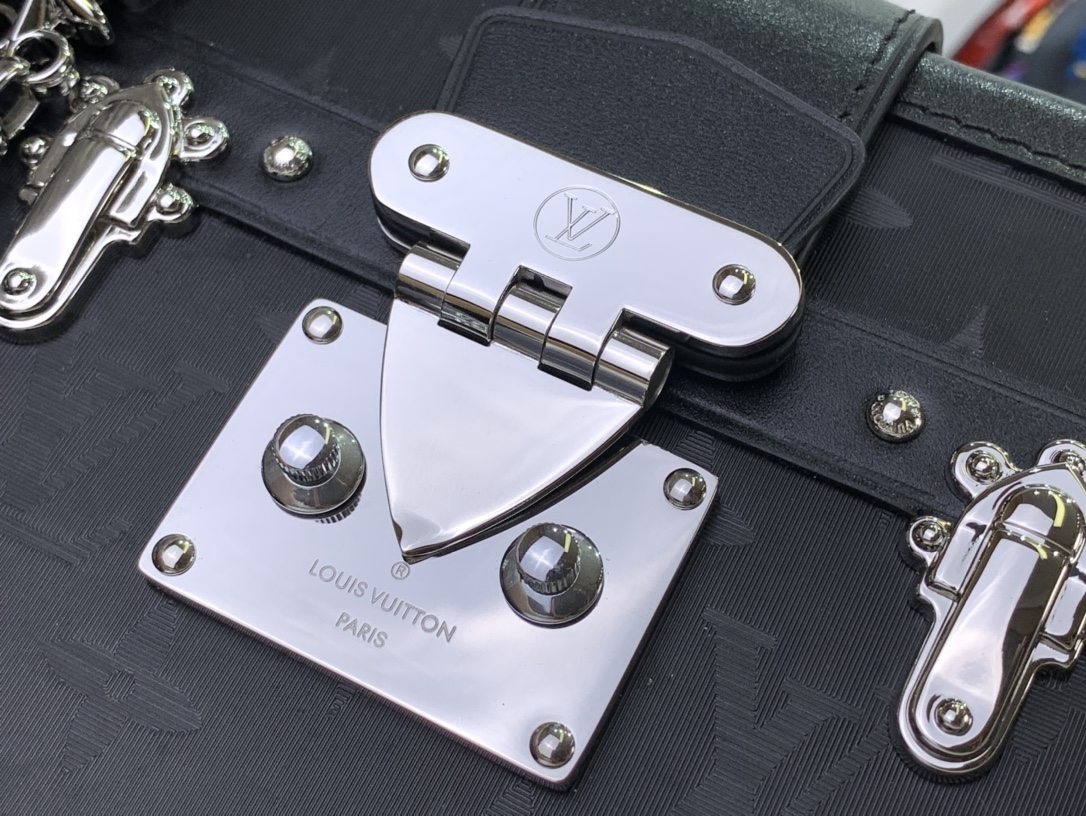 ルイヴィトン ボックス 新作 Louis Vuitton プティット・マル ブラック M11324 カーフレザー シルバー金具 - 画像 (5)