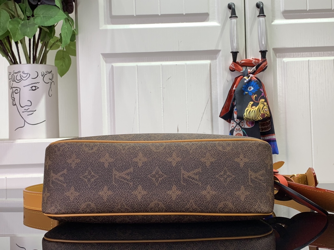 ルイヴィトン ホーボーバッグ 新作 Louis Vuitton ポシェット・アクセソワール XL ダークブラウン M11623 モノグラム・ダスト キャンバス ゴールド金具 - 画像 (7)