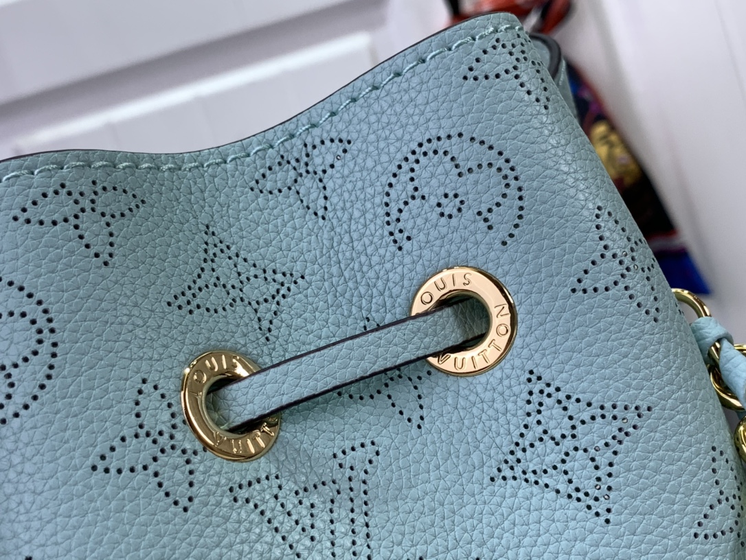 ルイヴィトン ショルダーバッグ 新作 Louis Vuitton フライト・モード ベラ ミネラル ブルー M25147 牛革 シルバー金具 - 画像 (5)
