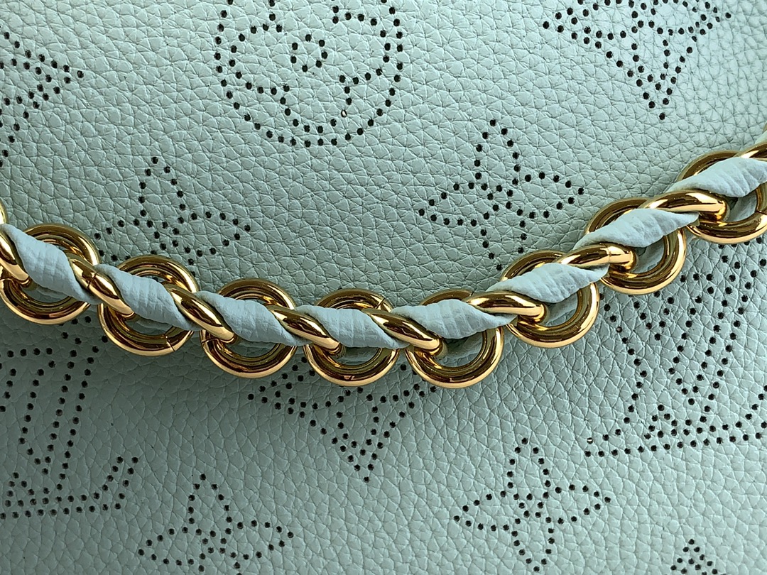 ルイヴィトン ショルダーバッグ 新作 Louis Vuitton フライト・モード ベラ ミネラル ブルー M25147 牛革 シルバー金具 - 画像 (2)