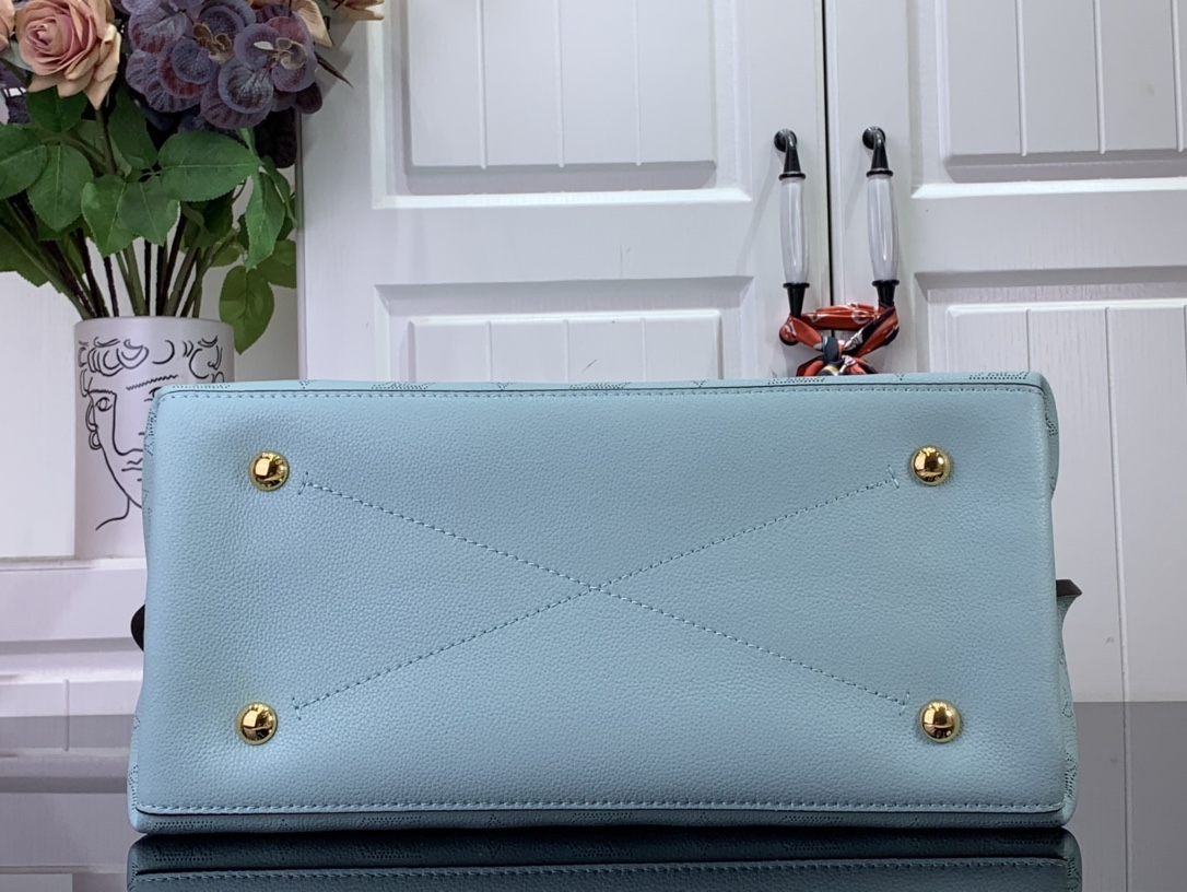 ルイヴィトン ホーボーバッグ 新作 Louis Vuitton マヒナ ミネラル ブルー M21775 牛革 シルバー金具 - 画像 (7)