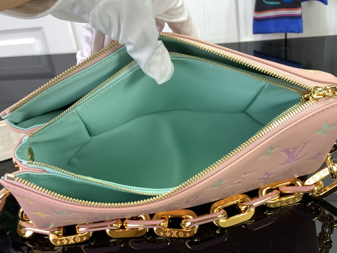 ルイヴィトン ショルダーバッグ 新作 Louis Vuitton クッサン PM ピンク M25110 ラムレザー ゴールド金具 - 画像 (2)