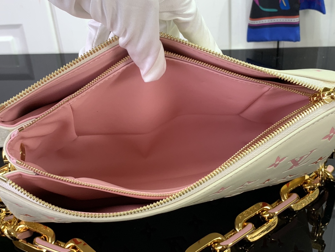 ルイヴィトン ショルダーバッグ 新作 Louis Vuitton クッサン PM サンライズ・アクワレル M25110 ラムレザー ゴールド金具 - 画像 (2)
