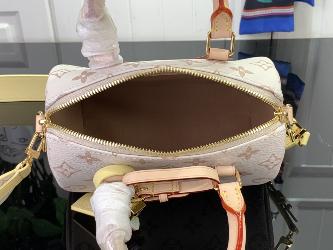 ルイヴィトン バンドリエール 新作 ボストンバッグ Louis Vuitton スピーディ・バンドリエール 18 ホワイト / シャマロウ ピンク M24474 モノグラム・キャンバス ゴールド金具 - 画像 (3)
