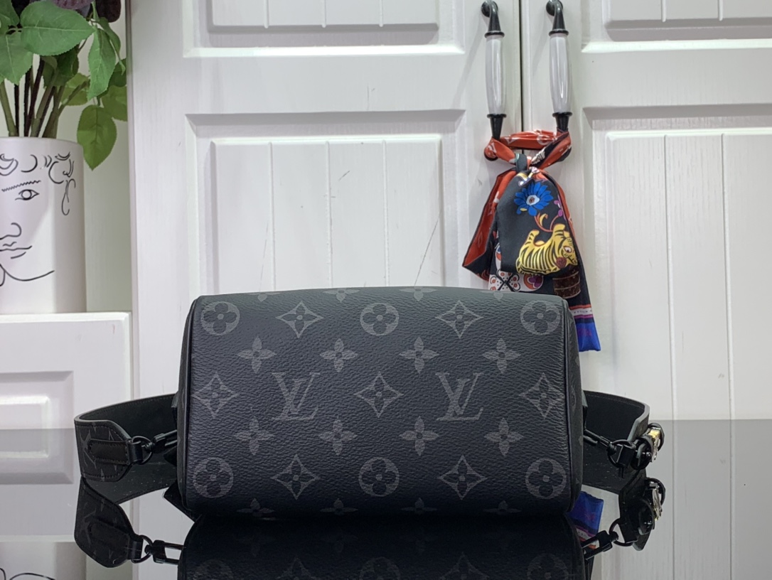 ルイヴィトン バンドリエール 新作 ボストンバッグ Louis Vuitton スピーディ・バンドリエール 18 ブラック M24606 モノグラム・キャンバス ブラック金具 - 画像 (7)