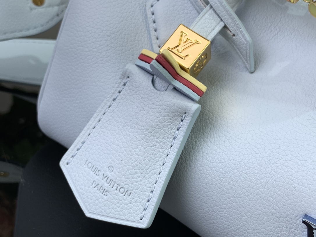 ルイヴィトン バンドリエール 新作 ボストンバッグ Louis Vuitton スピーディ・バンドリエール 18 オランプ ブルー M24598 トリヨンレザー ゴールド金具 - 画像 (4)