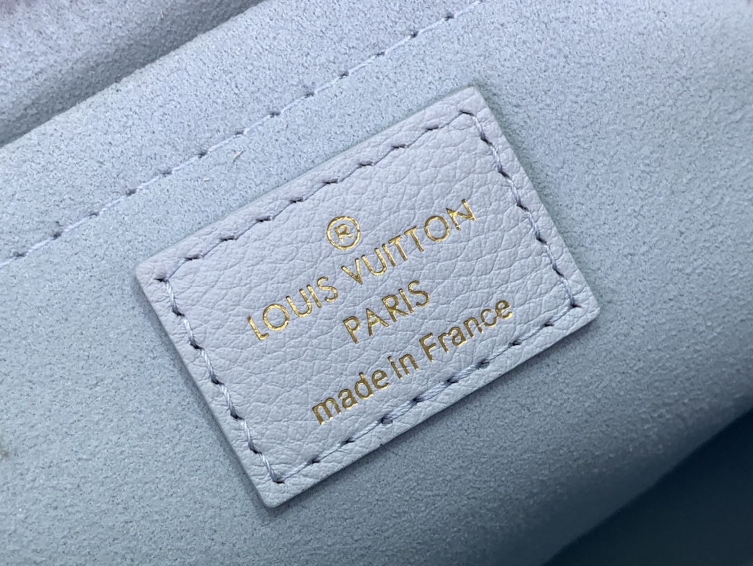 ルイヴィトン バンドリエール 新作 ボストンバッグ Louis Vuitton スピーディ・バンドリエール 18 オランプ ブルー M24598 トリヨンレザー ゴールド金具 - 画像 (2)