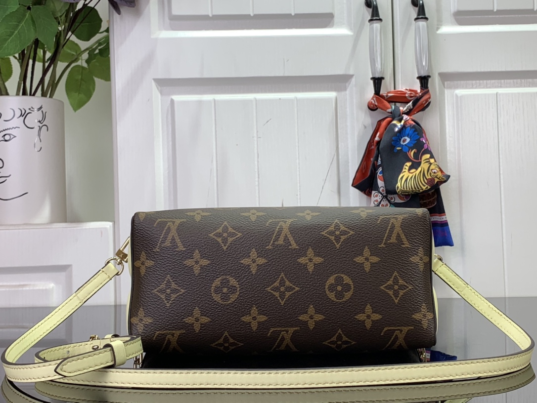 ルイヴィトン ポーチ 新作 Louis Vuitton ブルームポーチ イエローグリーン M11672 モノグラム・キャンバス ゴールド金具 - 画像 (7)