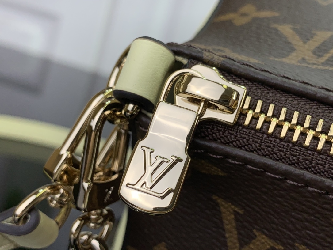 ルイヴィトン ポーチ 新作 Louis Vuitton ブルームポーチ イエローグリーン M11672 モノグラム・キャンバス ゴールド金具 - 画像 (4)