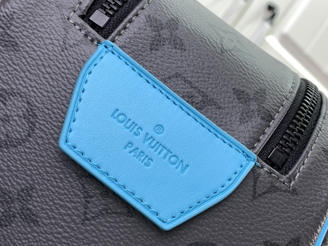 ルイヴィトン バスルームポーチ 新作 Louis Vuitton ドップ・キット ターコイズ M11482 モノグラム・エクリプス リバース キャンバス ブラック金具 - 画像 (6)
