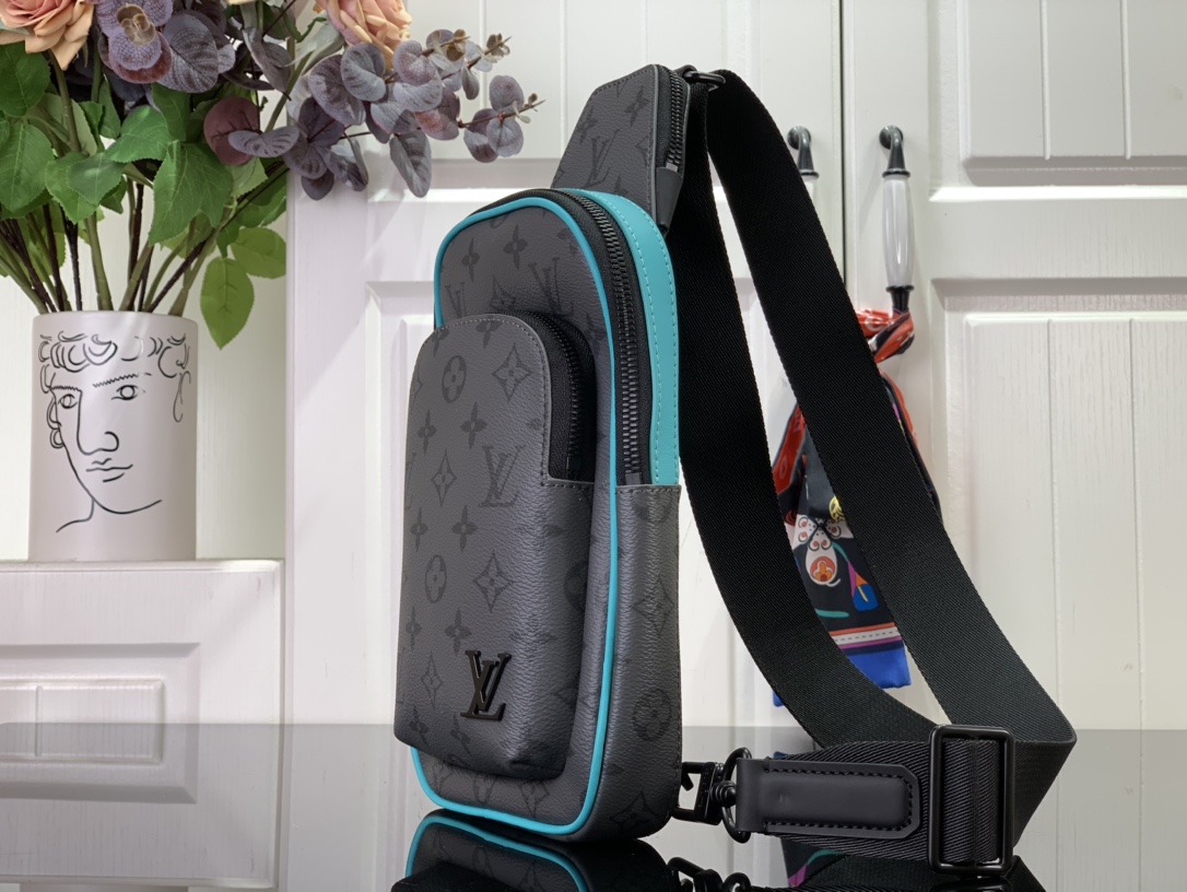ルイヴィトン スリングバッグ 新作 Louis Vuitton アヴェニュー・スリングバッグ PM ターコイズ M11703 モノグラム・エクリプス リバース キャンバス ブラック金具 - 画像 (9)