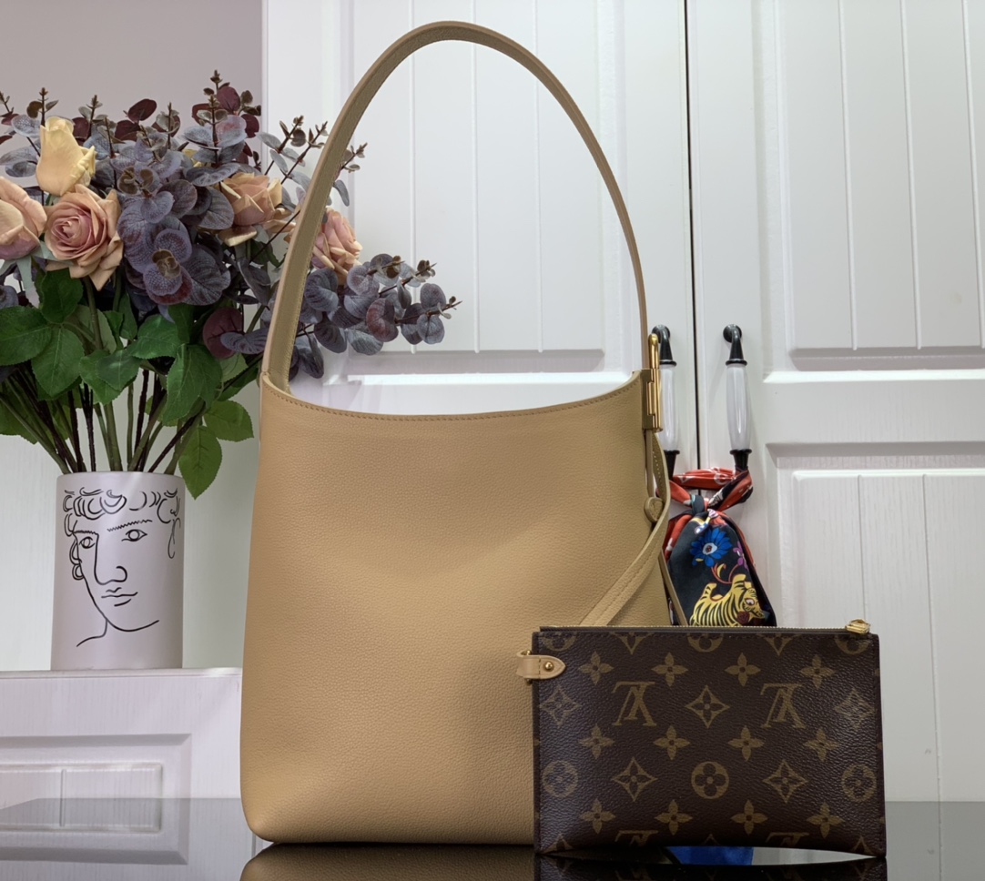 ルイヴィトン ホーボーバッグ 新作 Louis Vuitton ロウキー・ホーボー PM Urban Yellow M25353 カーフレザー ゴールド金具 - 画像 (8)