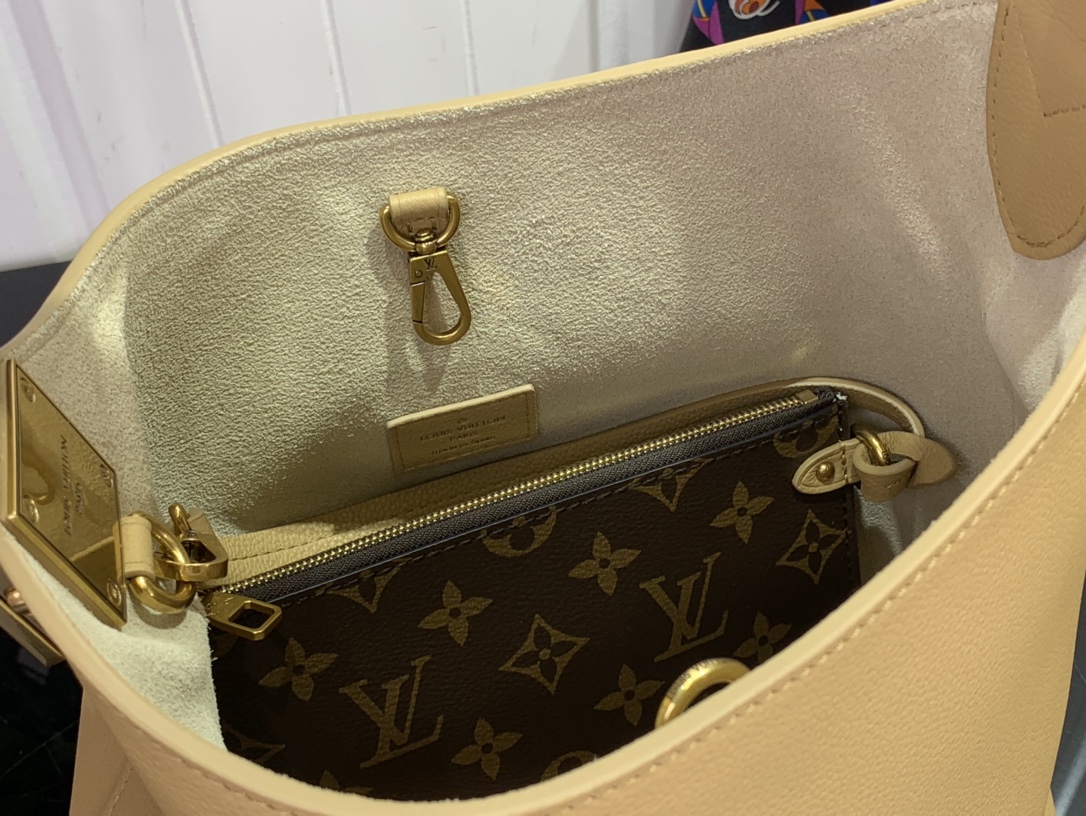 ルイヴィトン ホーボーバッグ 新作 Louis Vuitton ロウキー・ホーボー PM Urban Yellow M25353 カーフレザー ゴールド金具 - 画像 (3)