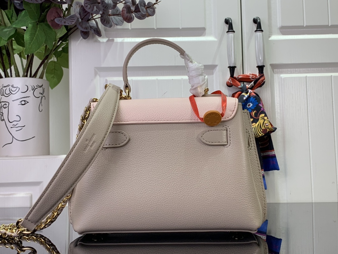 ルイヴィトン ハンドバッグ 新作 Louis Vuitton ロックミー・エヴァー MINI Gris Colombe/Quartz M23442 グレインカーフレザー ゴールド金具 - 画像 (8)