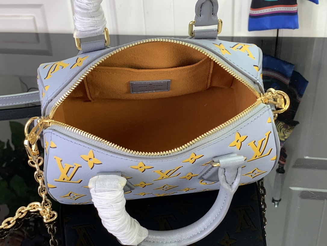 ルイヴィトン バンドリエール 新作 Louis Vuitton スピーディ・バンドリエール 20 ベビー ブルー M25454 カーフレザー ゴールド金具 ボストンバッグ - 画像 (3)