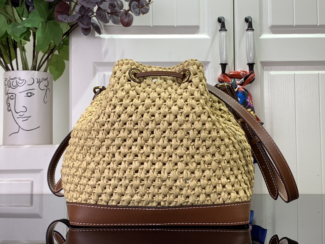 ルイヴィトン ショルダーバッグ 新作 Louis Vuitton ノエ BB 2024新作 ナチュラル / タン M24722 ラフィア(ヤシ) ゴールド金具 - 画像 (8)