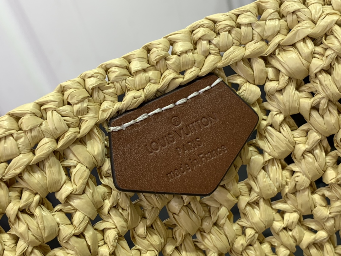 ルイヴィトン トートバッグ 新作 Louis Vuitton オンザゴー MM 2024新作 ナチュラル / タン M24723 ラフィア(ヤシ) ゴールド金具 - 画像 (2)