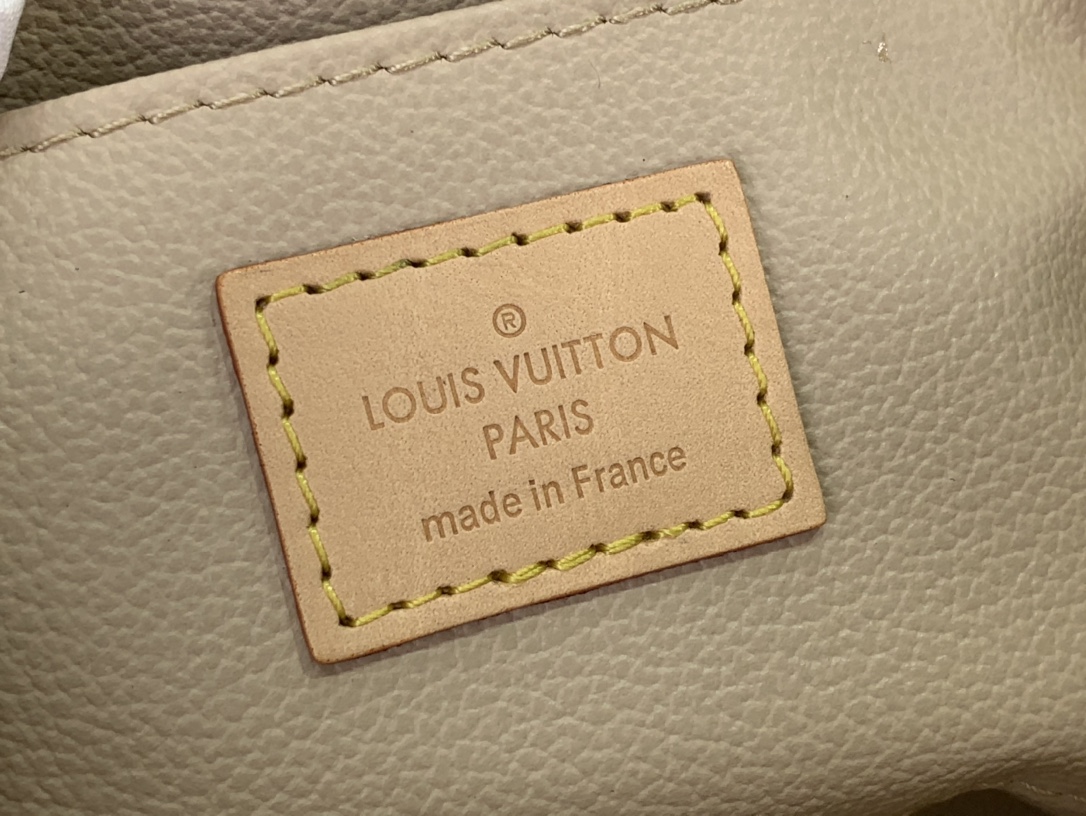 ルイヴィトン 化粧ポーチ 新作 Louis Vuitton ポシェット・コスメティック PM ダミエアズール N60024 ダミエ・アズール キャンバス ゴールド金具 - 画像 (2)