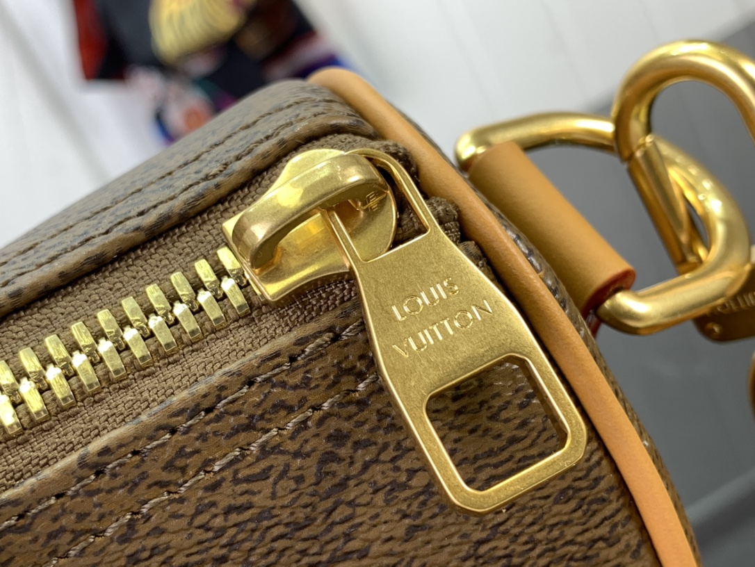 ルイヴィトン バンドリエール 新作 Louis Vuitton キーポル・バンドリエール 25 ダークブラウン M11542 モノグラム・ダスト キャンバス ゴールド金具 ボストンバッグ - 画像 (6)