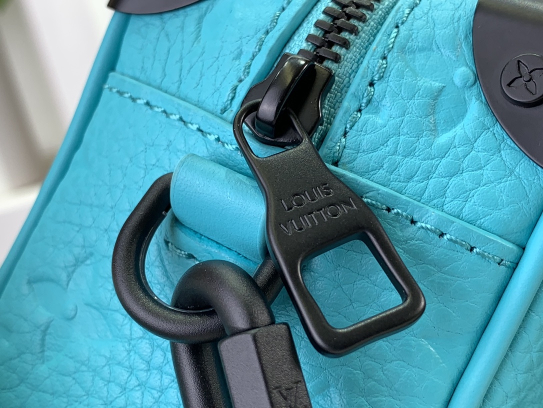 ルイヴィトン ショルダーバッグ 新作 Louis Vuitton ミニ・ソフトトランク ターコイズ M11673 牛革 ブラック金具 - 画像 (6)